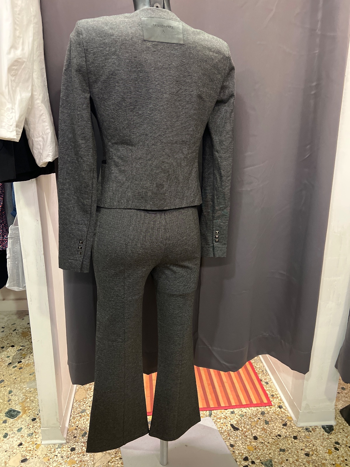 Tailleur pantalone Patrizia Pepe in misto viscosa, foto 19