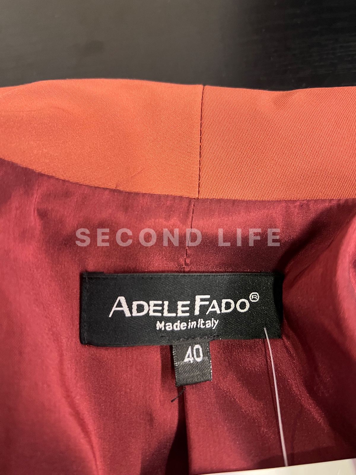 Giacca Adele Fado asimmetrica in misto lana color terracotta, foto 2
