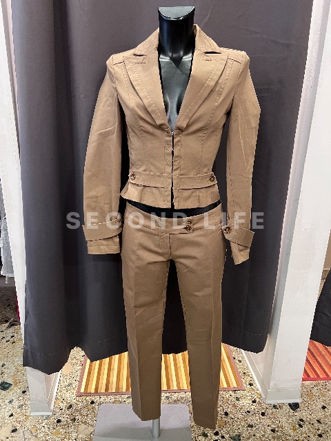 Tailleur AnnaRita N in cotone beige come nuovo