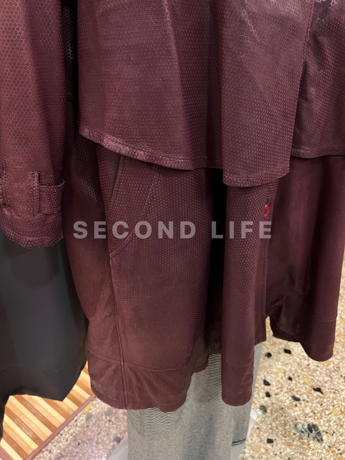 Cappotto in pelle e collo in pelliccia, foto 6