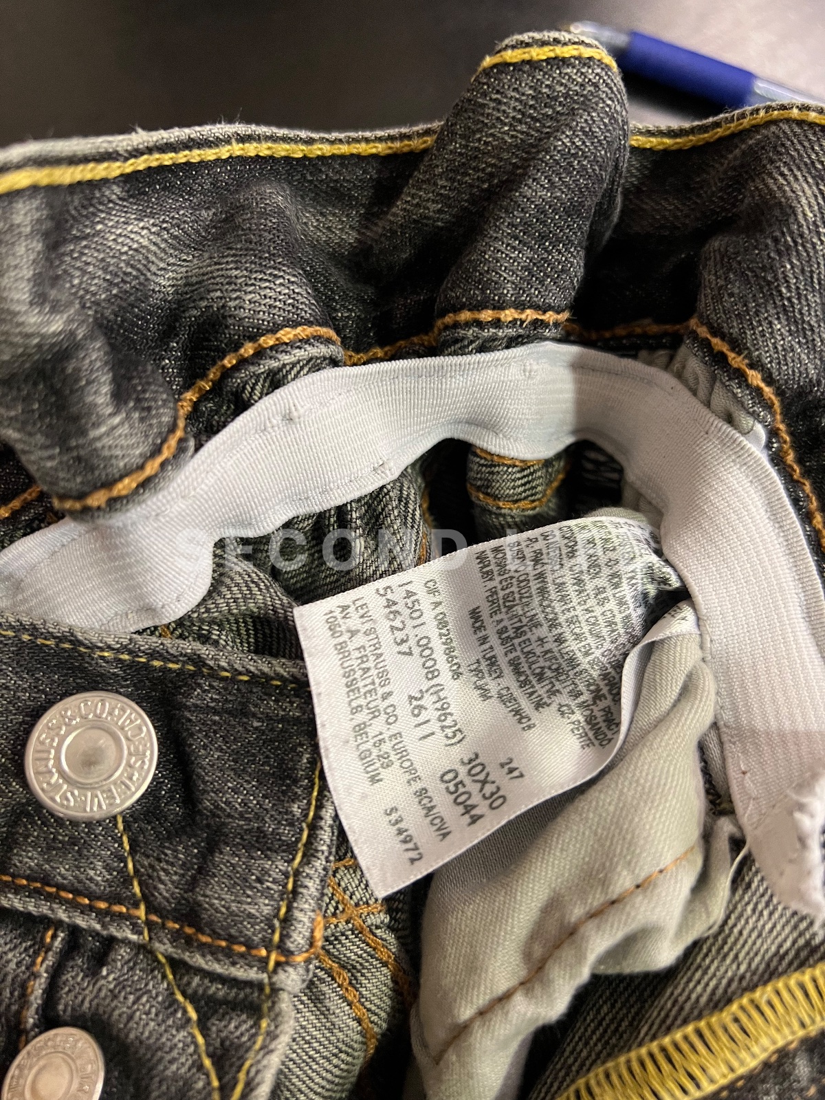 Pantaloni Levi’s Caramella in denim, foto 5