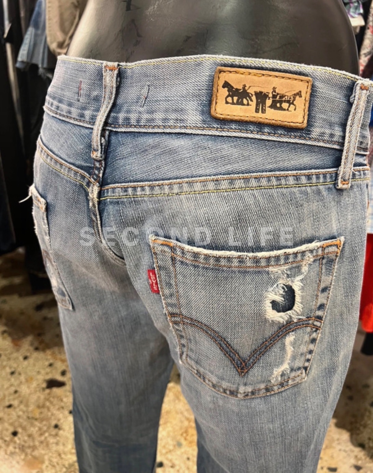 Jeans Levi's Patty Anne Square Cut (M/L), foto 4