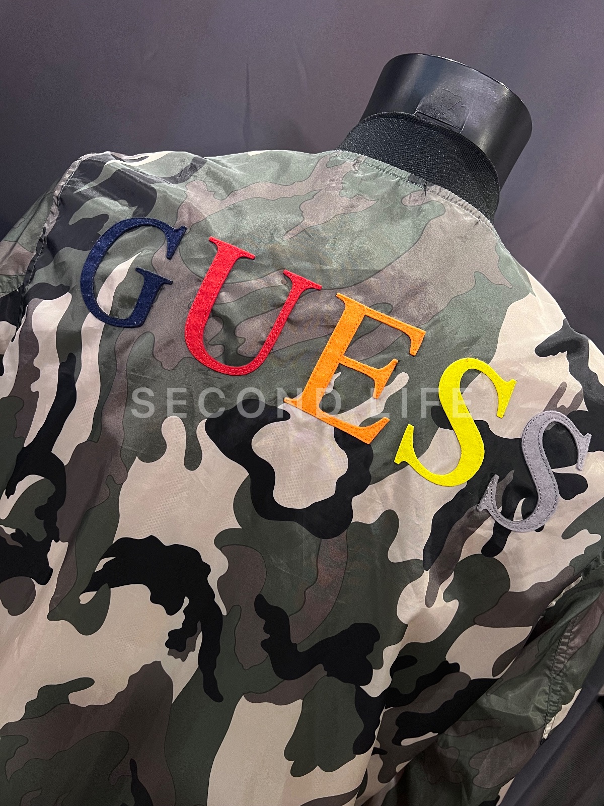 Giacca Bomber Guess Camouflage / Mimetico con Maxilogo - Taglia M, foto 5