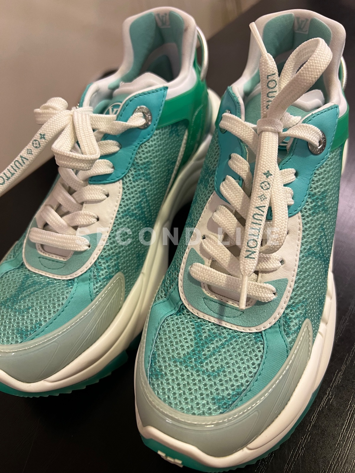 Scarpe Louis Vuitton in pelle e tessuto, foto 3
